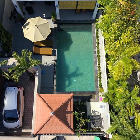 Villa Royal Singaraja エクステリア 写真