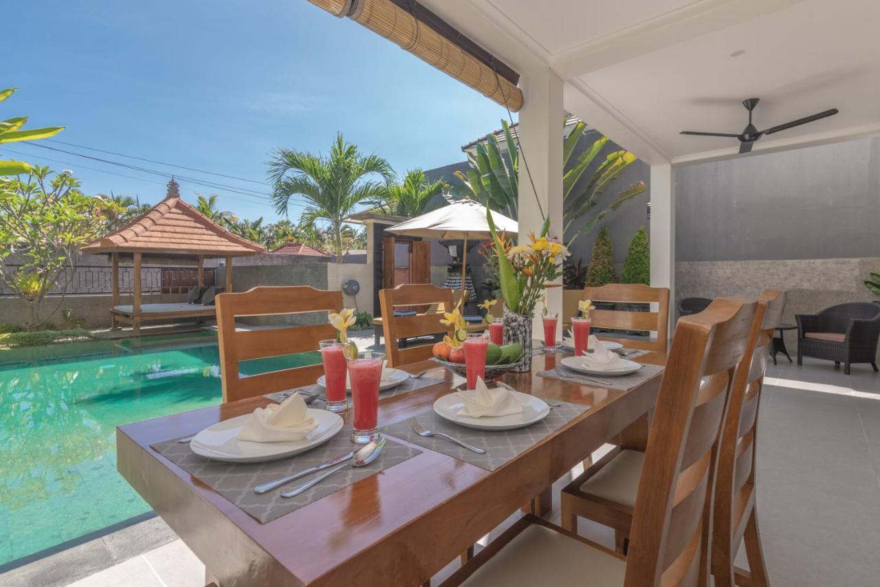 Villa Royal Singaraja エクステリア 写真