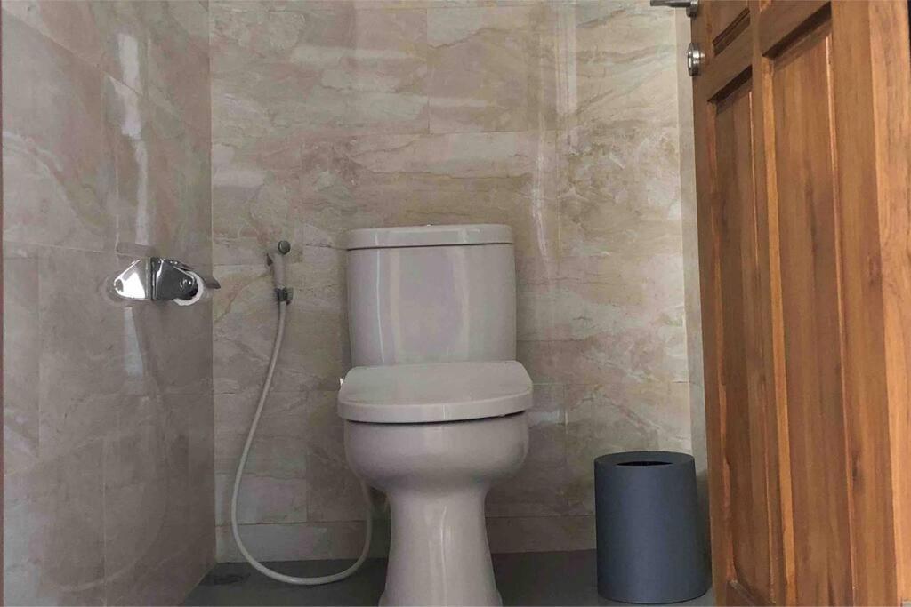 Villa Royal Singaraja エクステリア 写真