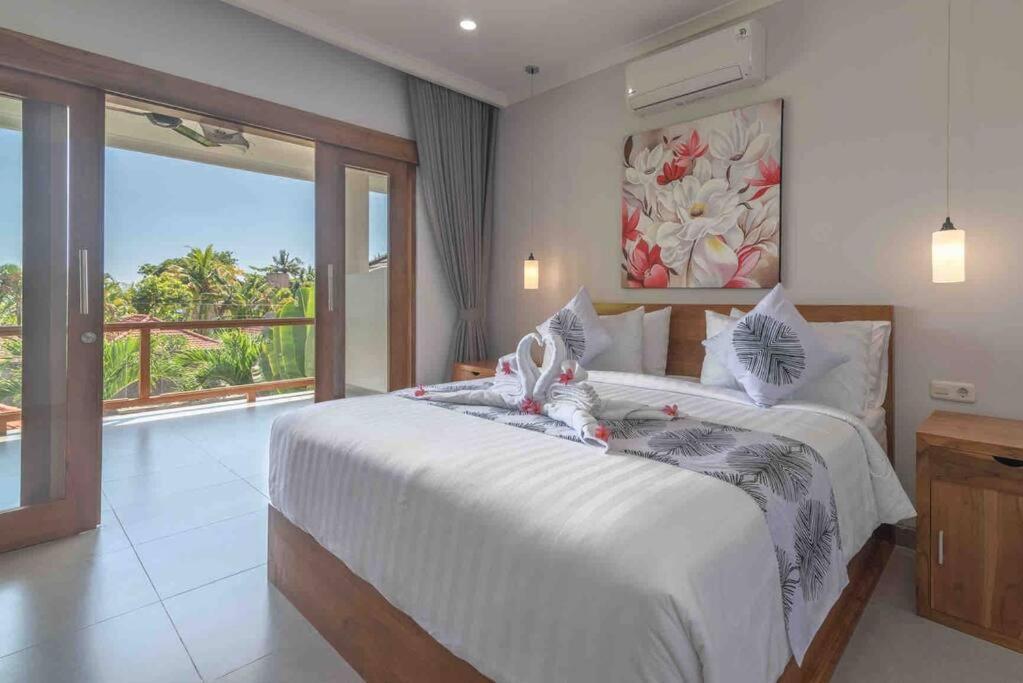 Villa Royal Singaraja エクステリア 写真